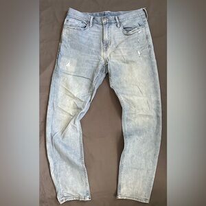 Men’s 32x30 light wash jeans